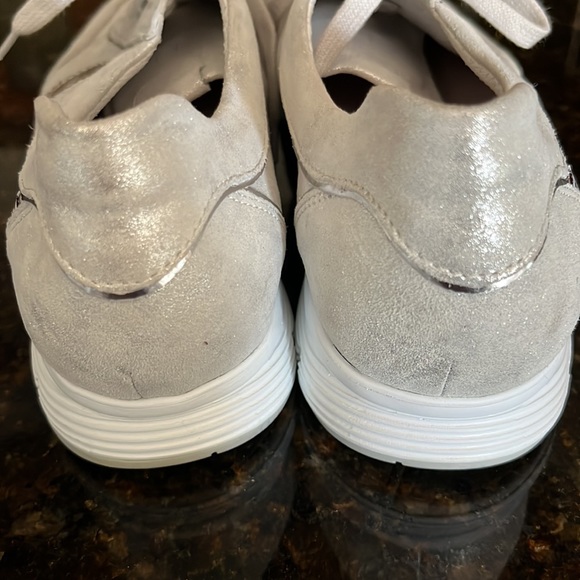 MEPHISTO RUNOFF AIRJET SYSTEM ladies light gray/metallic sneakers size 11 - Picture 8 of 12